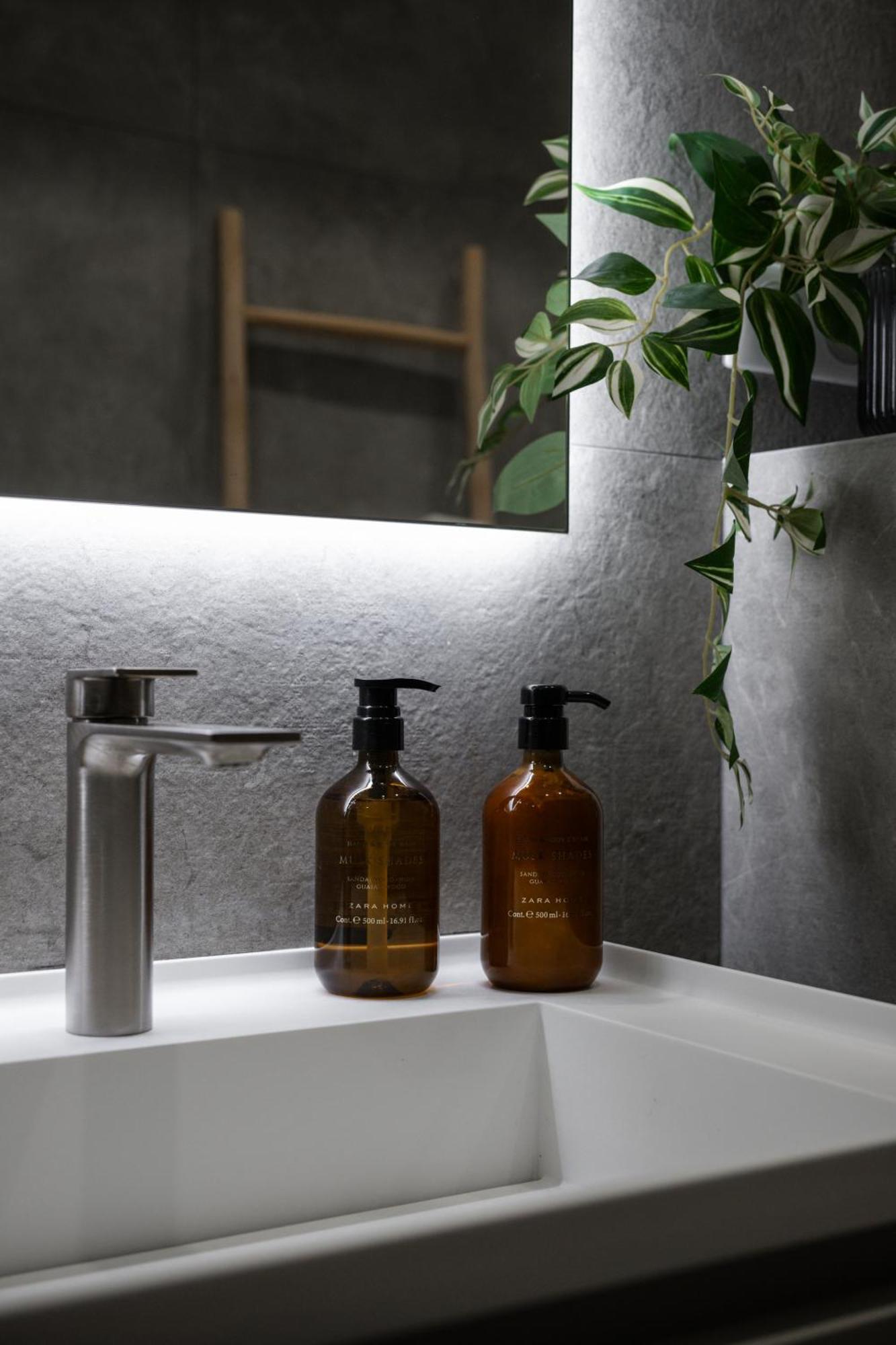 Majestic - Somptueux Studio En Plein Coeur De Menton Ngoại thất bức ảnh